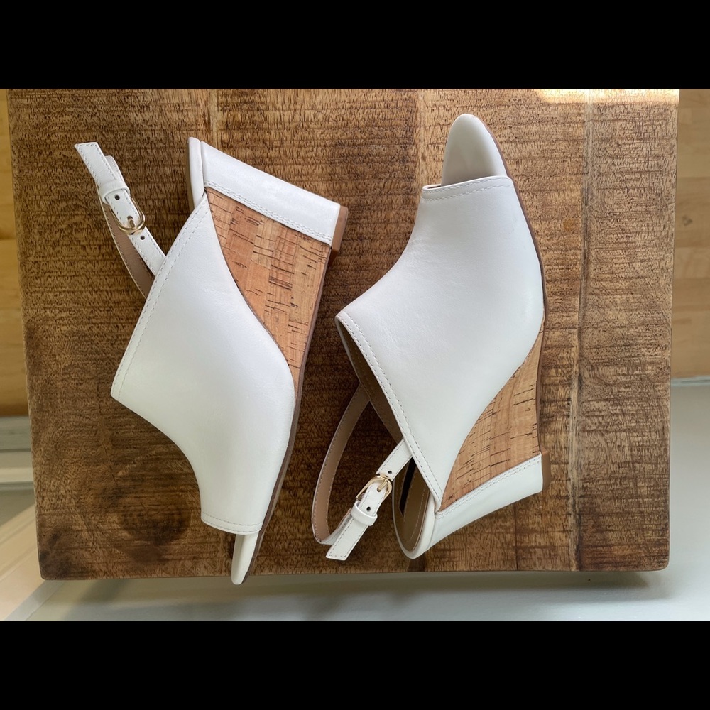 Beautiful Tahari White Slingback Wedge Sandals